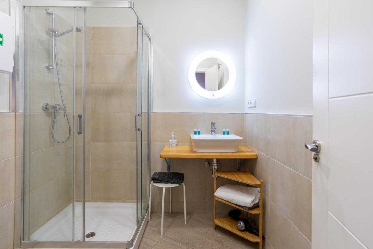 Urbe10 Angel Suites Apartment 4B Malaga Bagian luar foto