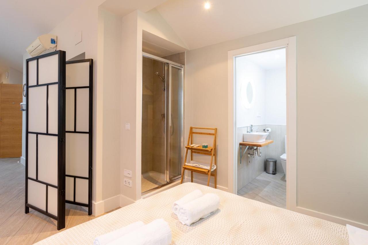 Urbe10 Angel Suites Apartment 4B Malaga Bagian luar foto