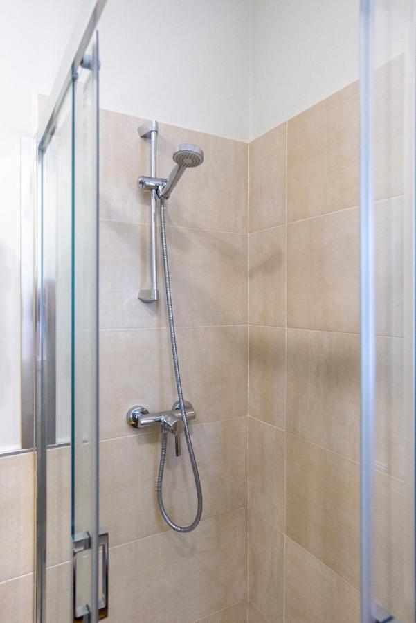 Urbe10 Angel Suites Apartment 4B Malaga Bagian luar foto