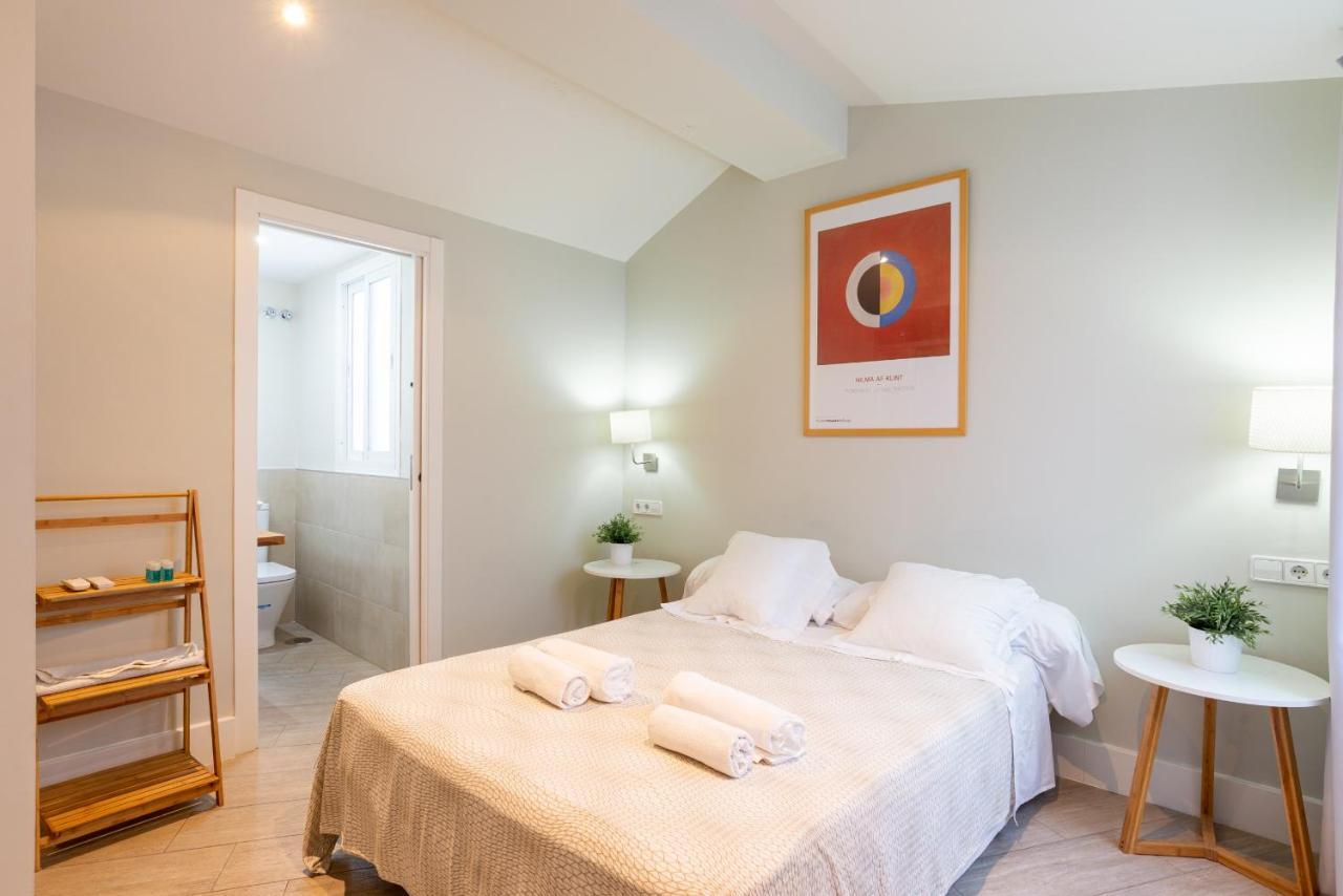 Urbe10 Angel Suites Apartment 4B Malaga Bagian luar foto